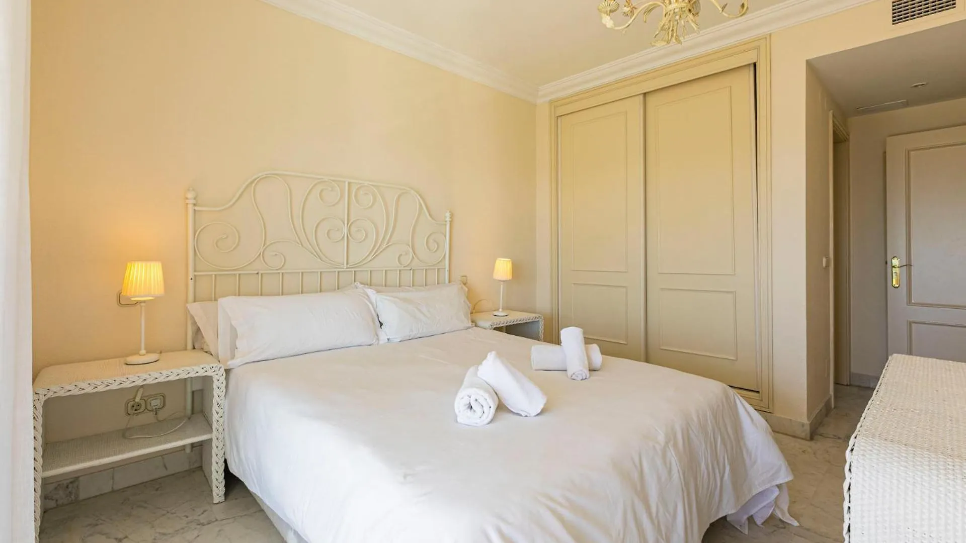Puerto Banus, Marina Banus, 2Br, 2Bth, Seaviews And Parking Διαμέρισμα Μαρμπέλλα 0*,  Ισπανία
