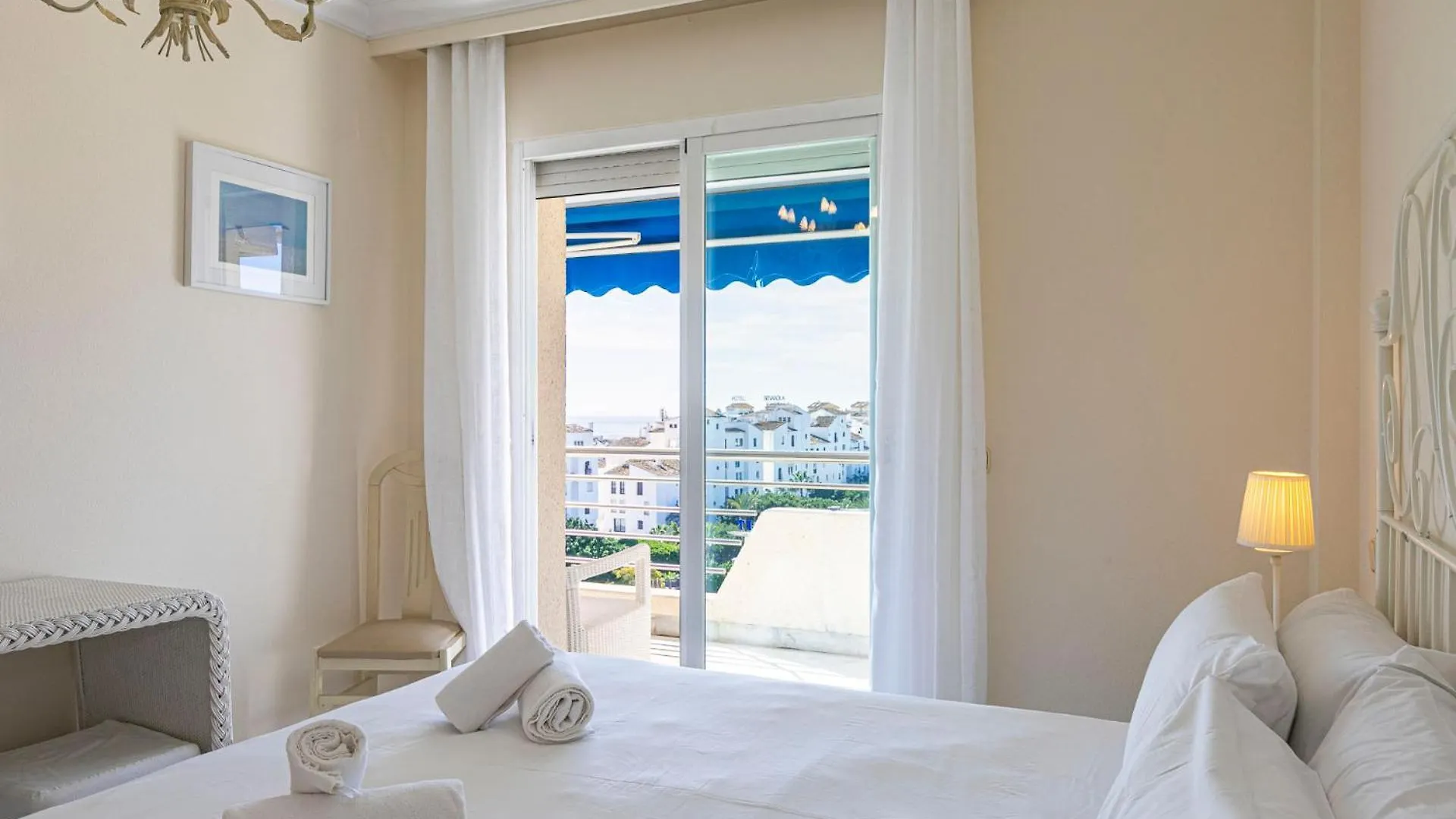 Puerto Banus, Marina Banus, 2Br, 2Bth, Seaviews And Parking Lägenhet Marbella