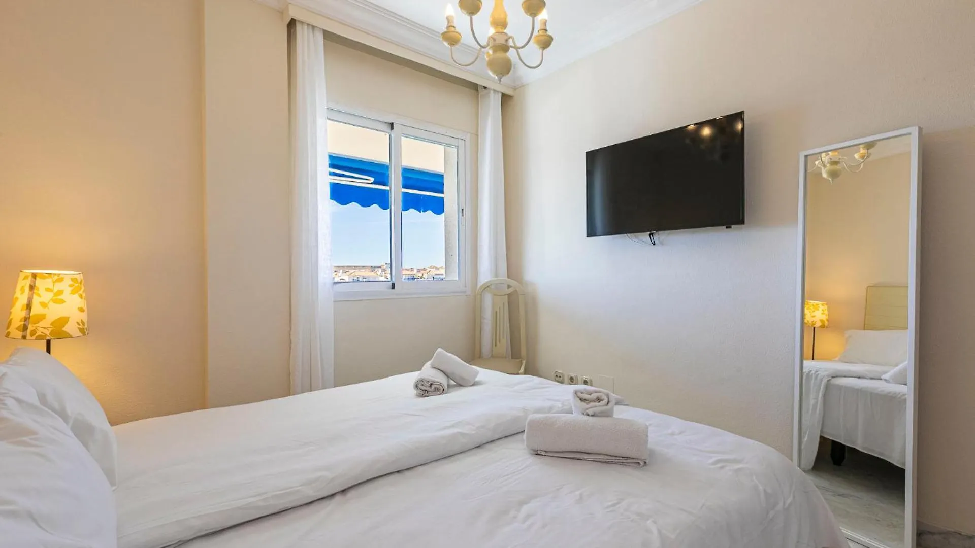 Puerto Banus, Marina Banus, 2Br, 2Bth, Seaviews And Parking Lägenhet Marbella