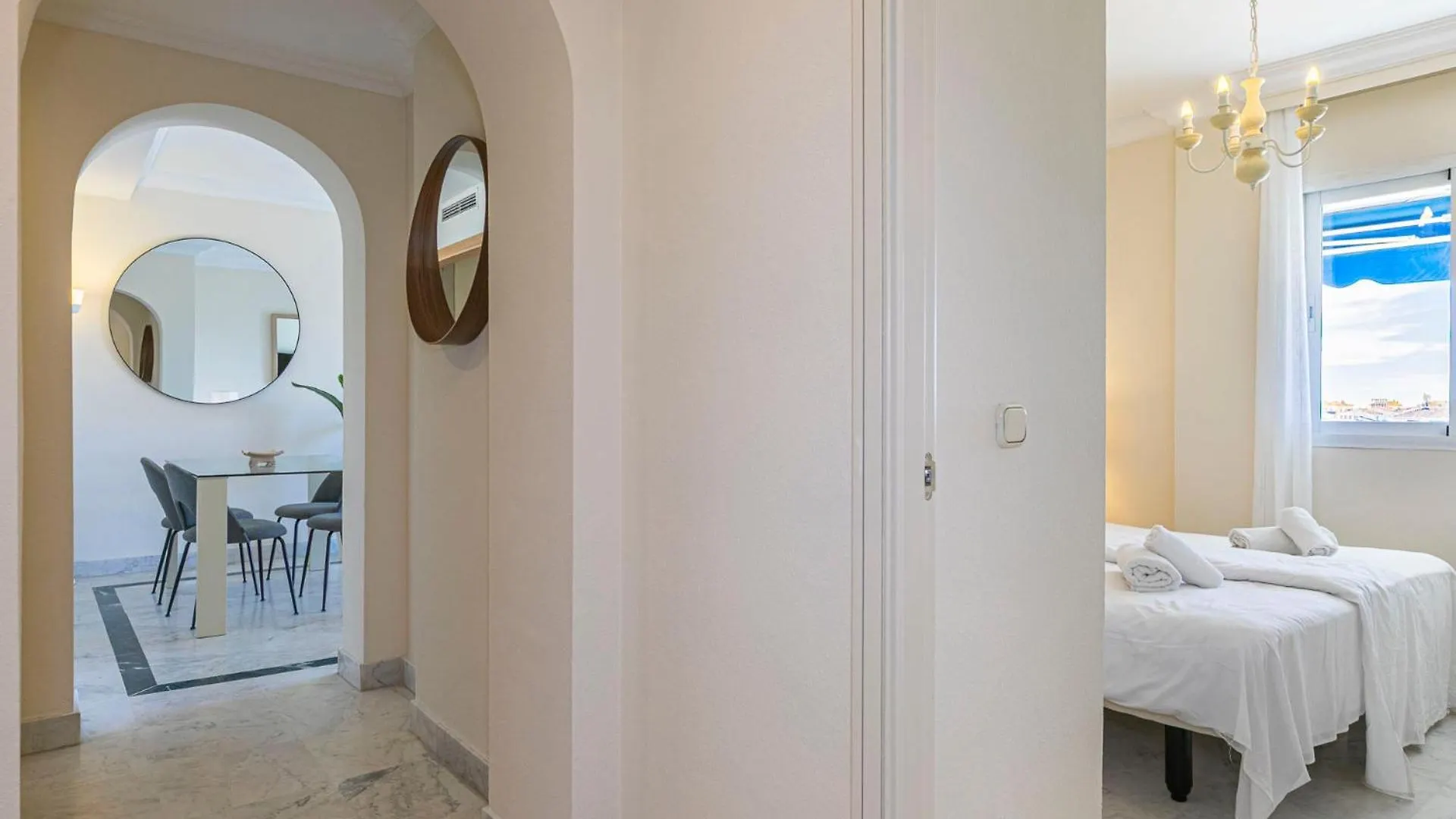 Puerto Banus, Marina Banus, 2Br, 2Bth, Seaviews And Parking Lägenhet Marbella
